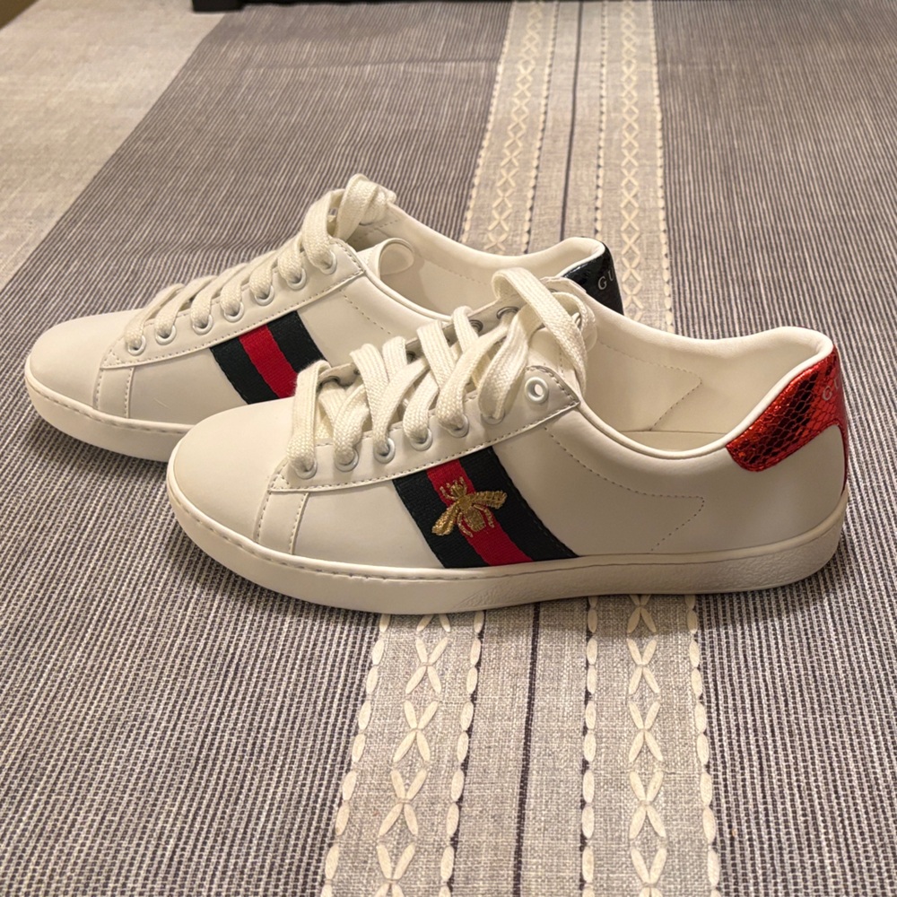 Gucci White Sneakers with Red and Blue Stripes
